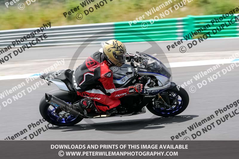 estoril;event digital images;motorbikes;no limits;peter wileman photography;portugal;trackday;trackday digital images